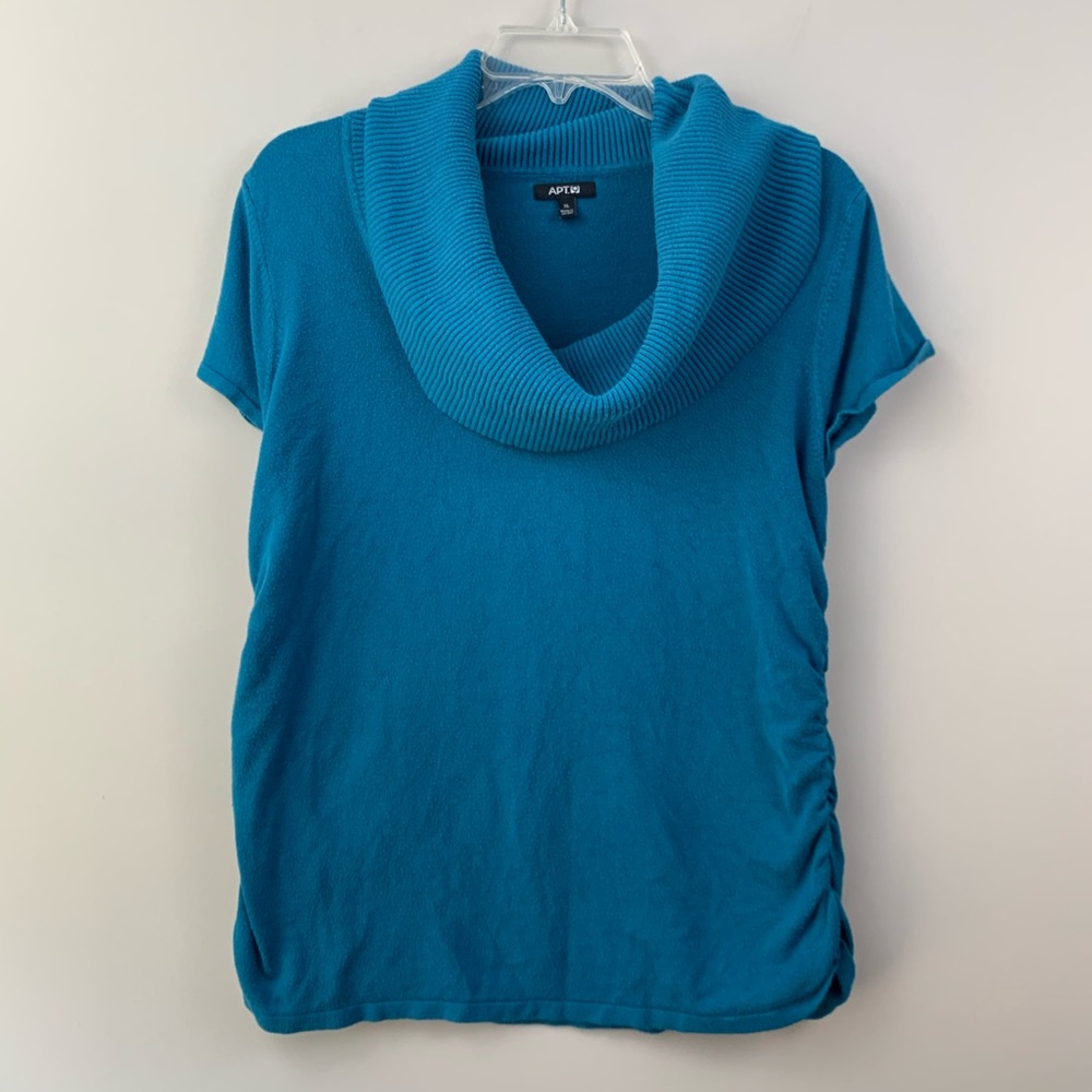 Apt 9 cowl neck top- blue